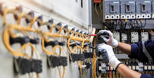 Professional Electrician technician working in Brushy Creek, TX
